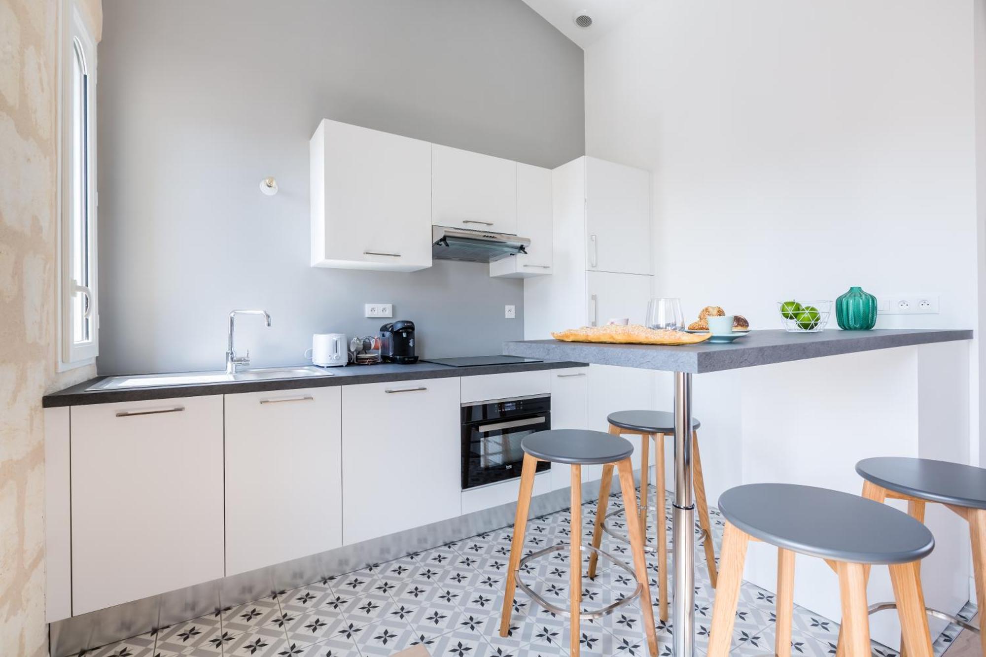 Magnifiques Appartements Climatises En Plein Coeur Des Chartrons Burdeos Exterior foto