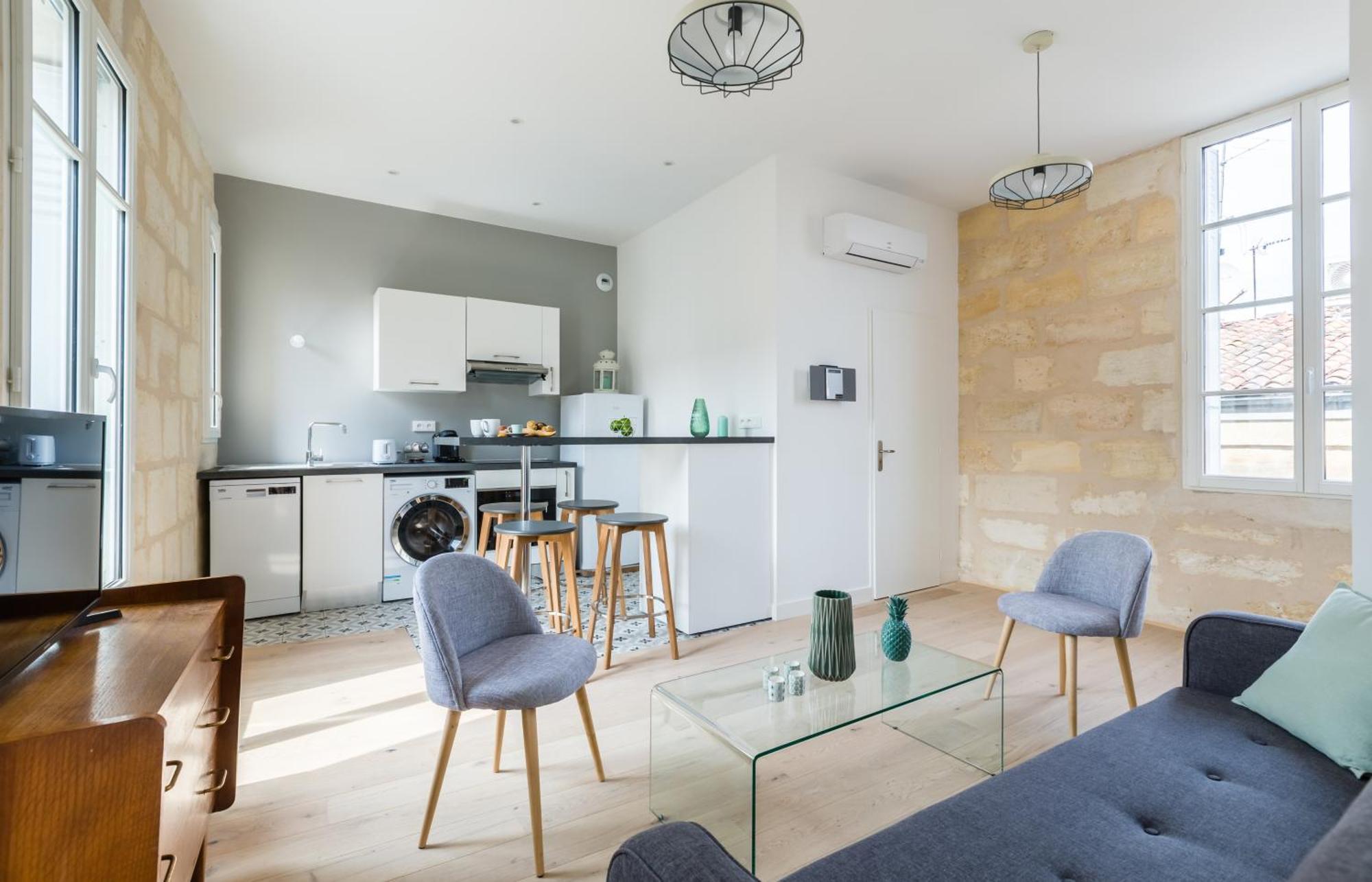 Magnifiques Appartements Climatises En Plein Coeur Des Chartrons Burdeos Exterior foto