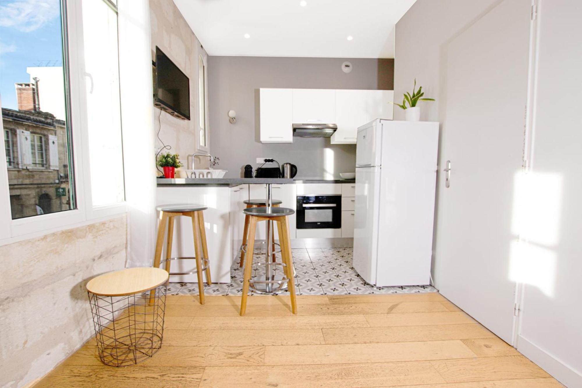 Magnifiques Appartements Climatises En Plein Coeur Des Chartrons Burdeos Exterior foto