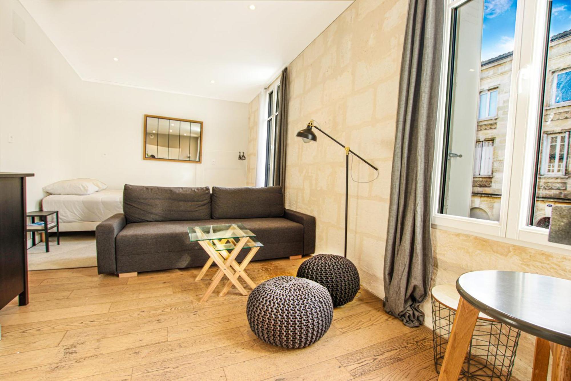 Magnifiques Appartements Climatises En Plein Coeur Des Chartrons Burdeos Exterior foto